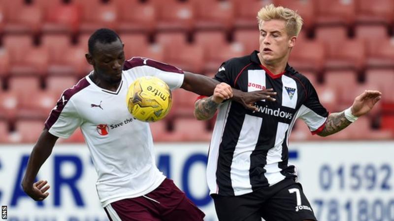 Juwon Oshaniwa leaves Hearts by mutual consent a year before contract ends