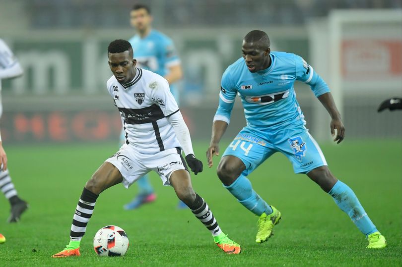 Odemwingie reveals he has spoken to Arsenal and West Ham target Henry Onyekuru about a summer move
