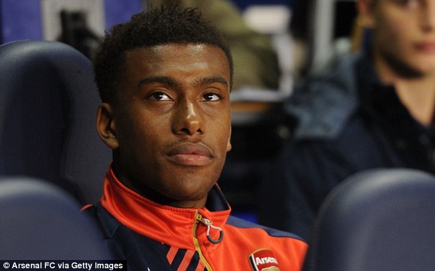 Nigeria Recalls Alex Iwobi For Zambia Tie