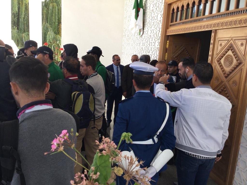 Algeria Fans praise Super Eagles Patrotism