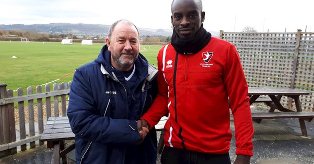 Official: Sanmi Odelusi Joins Cheltenham Town Until End Of The Season