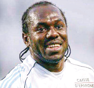 Pinnick offers Oruma job in national team