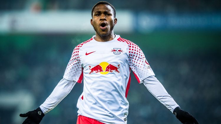 Ademola Lookman scores on RB Leipzig debut