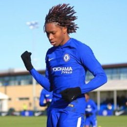 Fit-Again Chelsea Midfielder Uwakwe Plays First Competitive Game In 106 Days