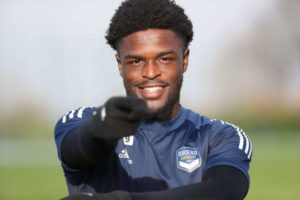 Middlesbrough prepare bid for Nigerian international