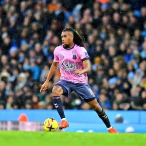 Iwobi brilliant as Everton hold Manchester City at Etihad