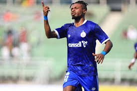 Akuneto pledges to play his part for Enyimba to win the league