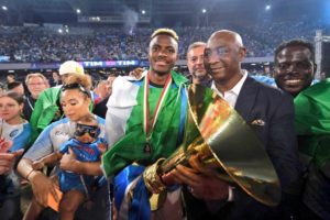 Serie A: Beautiful moment in Naples as Osimhen celebrates Scudetto with Daughter, girlfriend and NFF President
