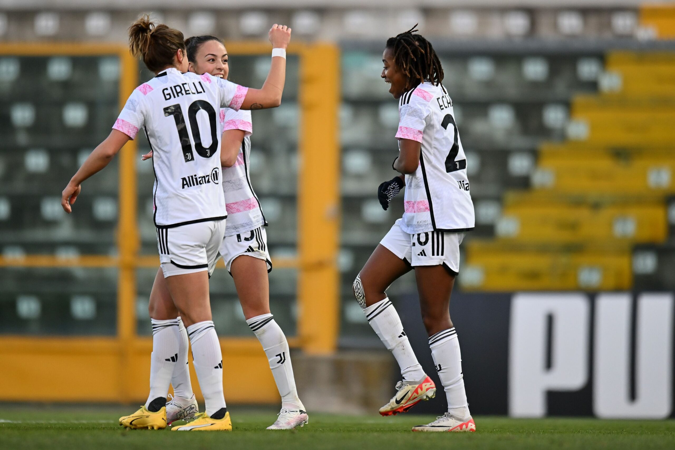 Jennifer Echegini's first league goal gives Juventus' all points against Sassuolo
