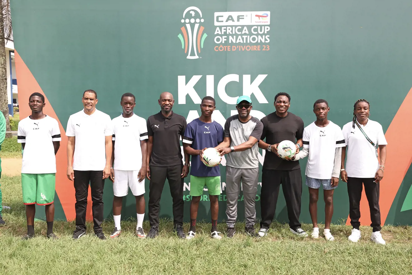 Daniel Amokachi, Salomon Kalou leads CAF's "Kick and Learn" initiative in Abidjan