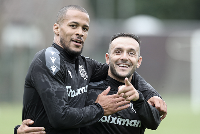 Ekong listed for PAOK pre-season tour