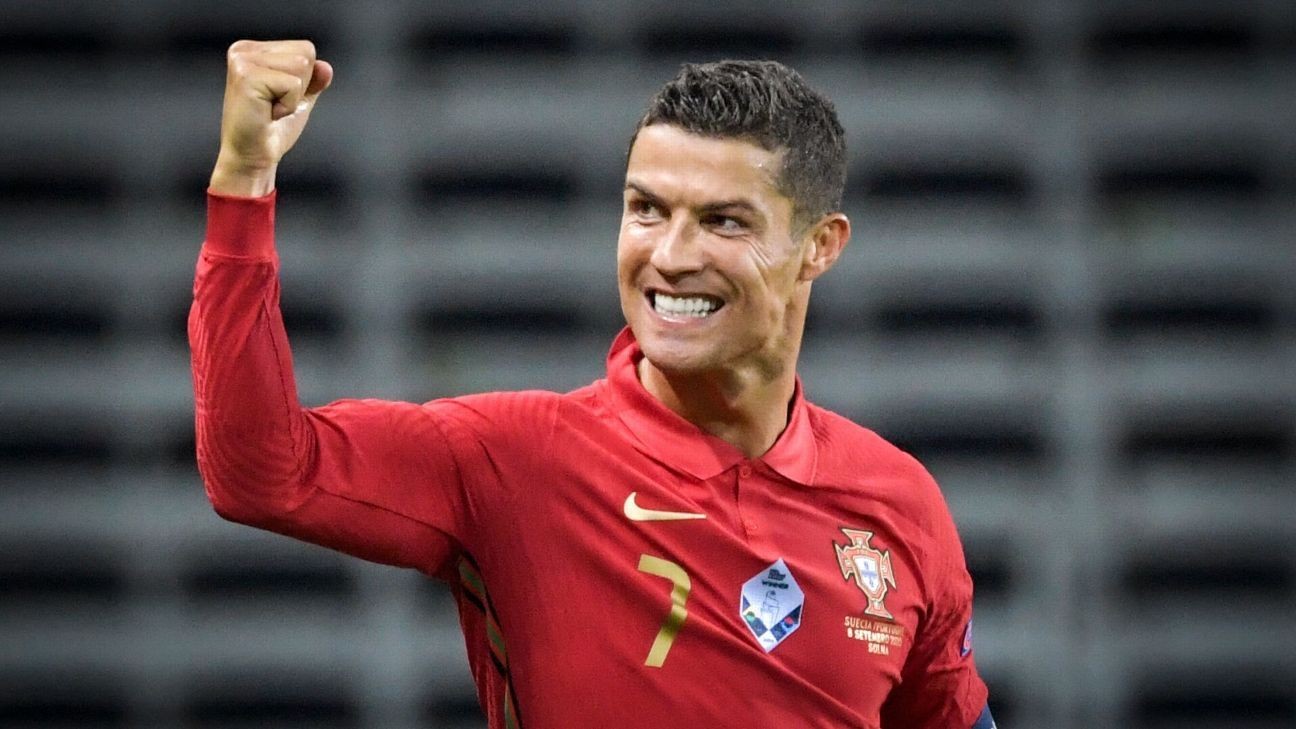 Ronaldo out to smash international goal record