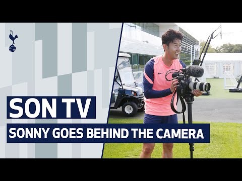SON TV | Sonny tries out his skills behind the Spurs TV camera after training!