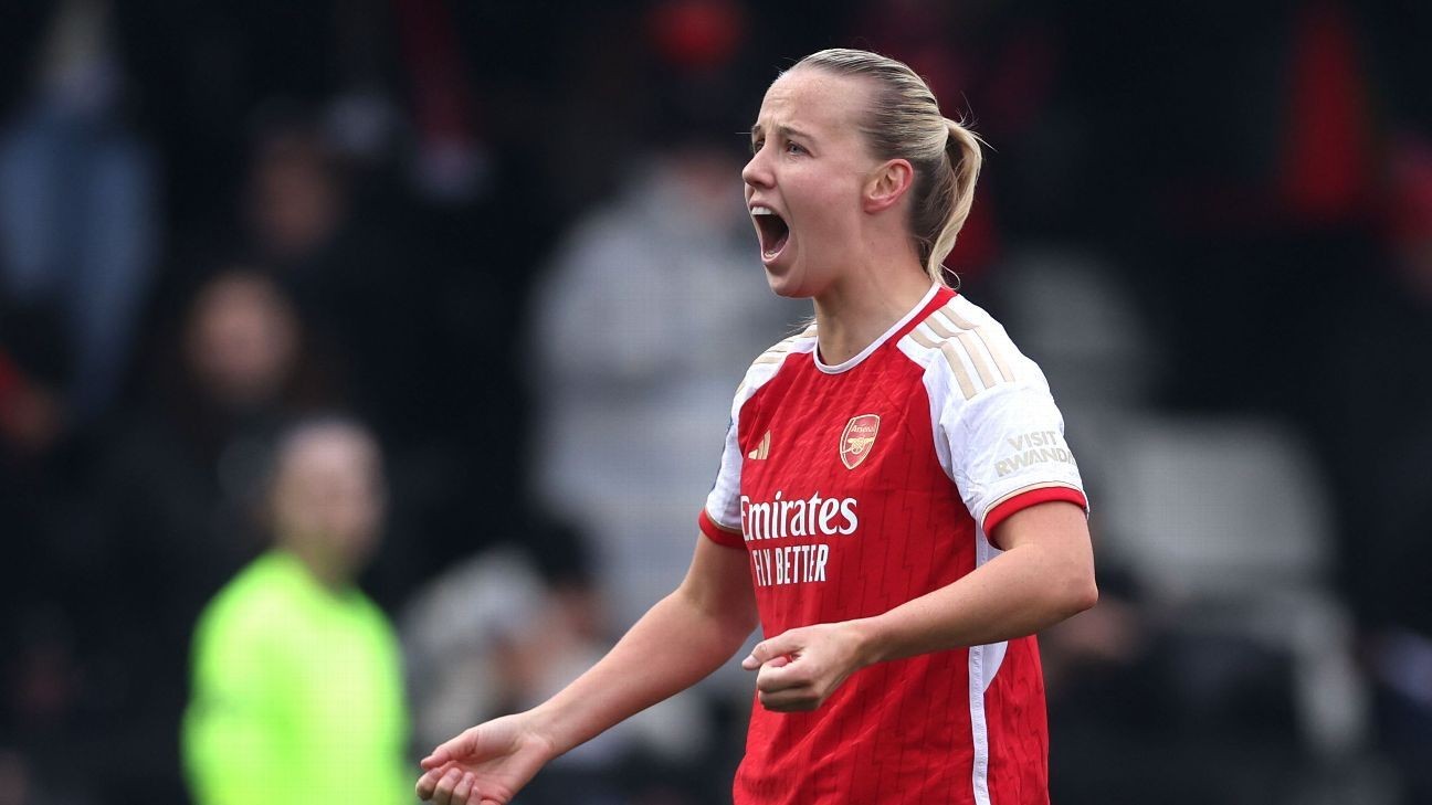 WSL: Chelsea remain top, Mead scores for Arsenal WSL: Chelsea remain top, Mead scores for Arsenal