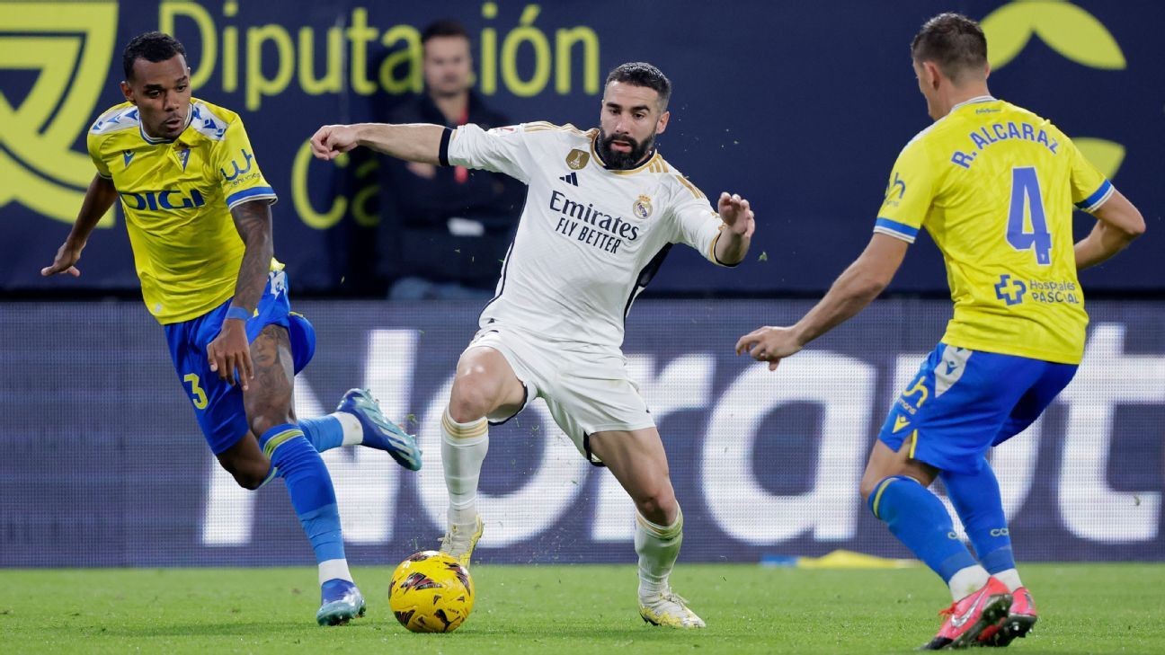 Carvajal: Pros would cut pay to reduce schedule Carvajal: Pros would cut pay to reduce schedule