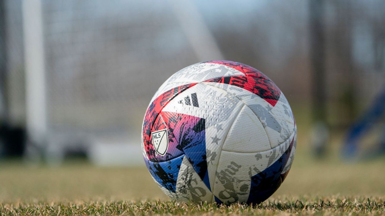 MLS introducing 10-second substitute 'shot clock' MLS introducing 10-second substitute 'shot clock'