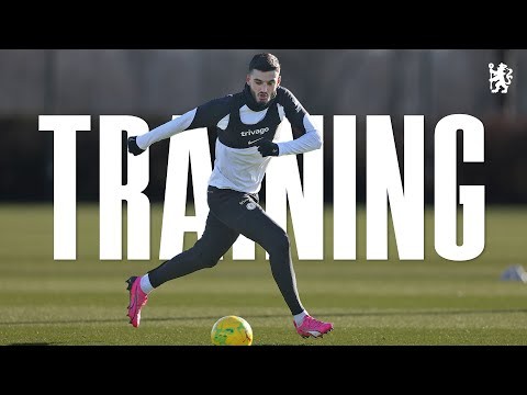 TRAINING | Disasi focus, shooting practice and fan interactions | Chelsea FC 23/24
