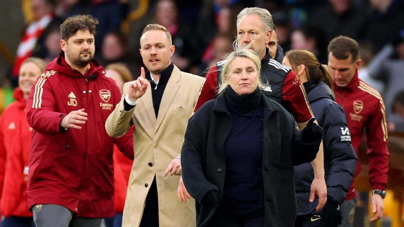 Hayes slams 'male aggression' of Arsenal boss Hayes slams 'male aggression' of Arsenal boss