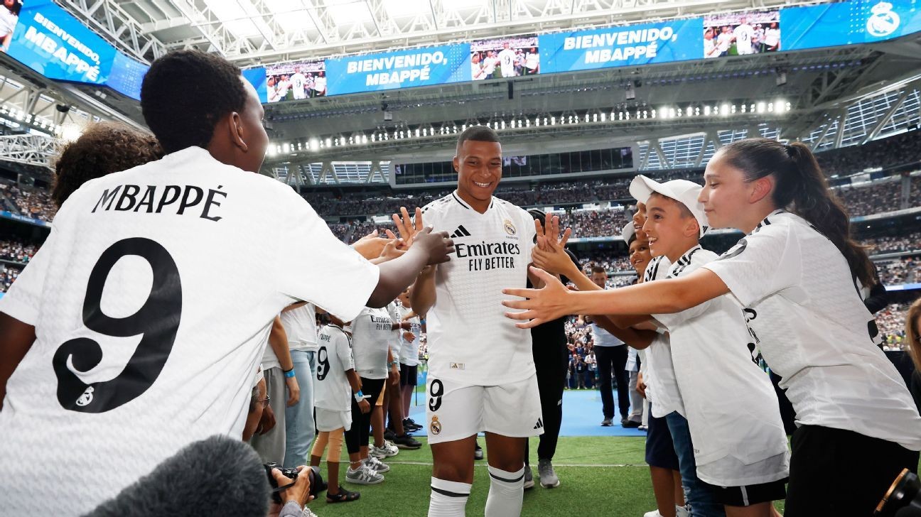 MbappÃ©'s arrives at Madrid: A massive crowd, but no frills, for club's next superstar