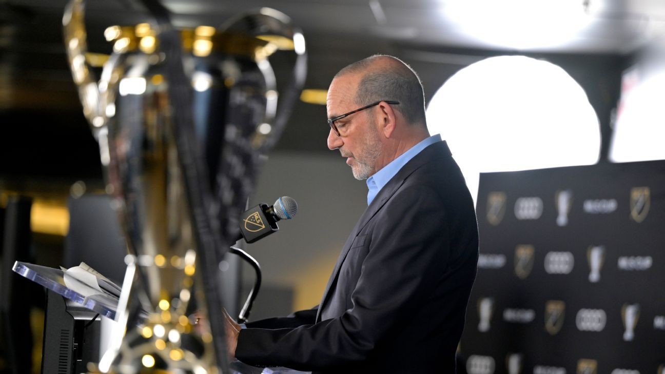 MLS mulling calendar shift amid crowded schedule MLS mulling calendar shift amid crowded schedule